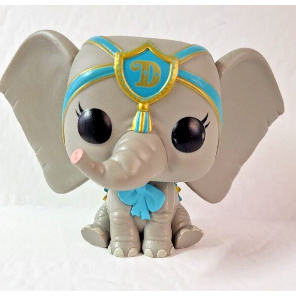 Funko Pop Disney Dumbo Circus Elephant Blue Gold Vinyl Figure 2018‎